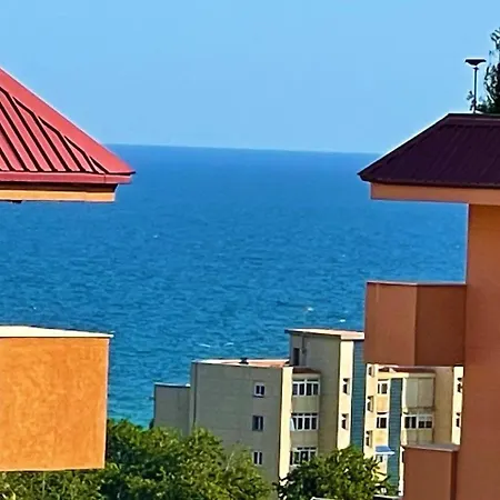 Apartamento Con Piscina Y Gran Terraza Con Vistas - Muy Cerca De La Playa, El Centro Y La Estacion Appartement